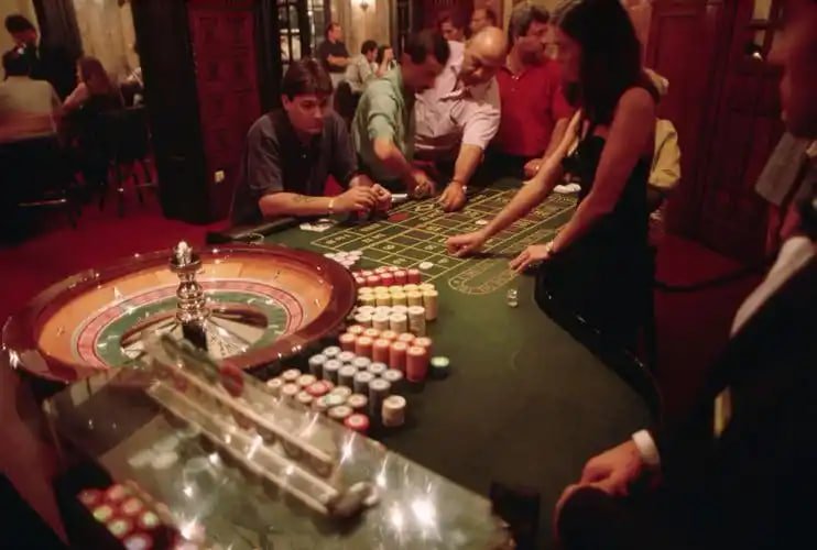 tapwin apk Live Casino table games streaming on mobile in the Philippines